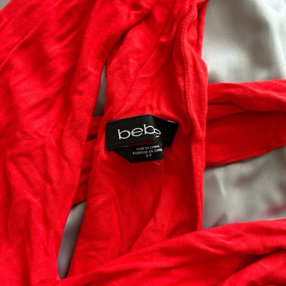 NWOT Bebe red open back dress criss cross S - Picture 6 of 6